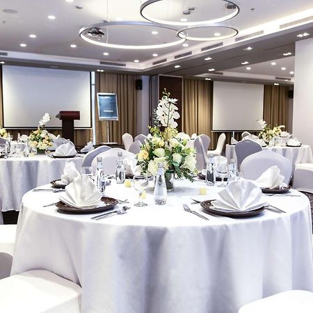 Radisson Hotel & Apartments Dammam Industrial City Bagian luar foto