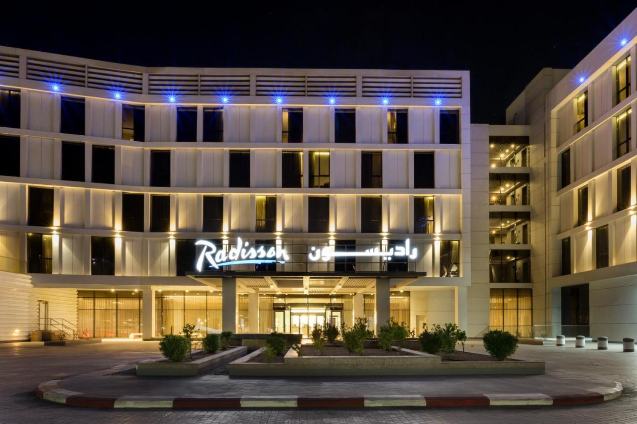 Radisson Hotel & Apartments Dammam Industrial City Bagian luar foto