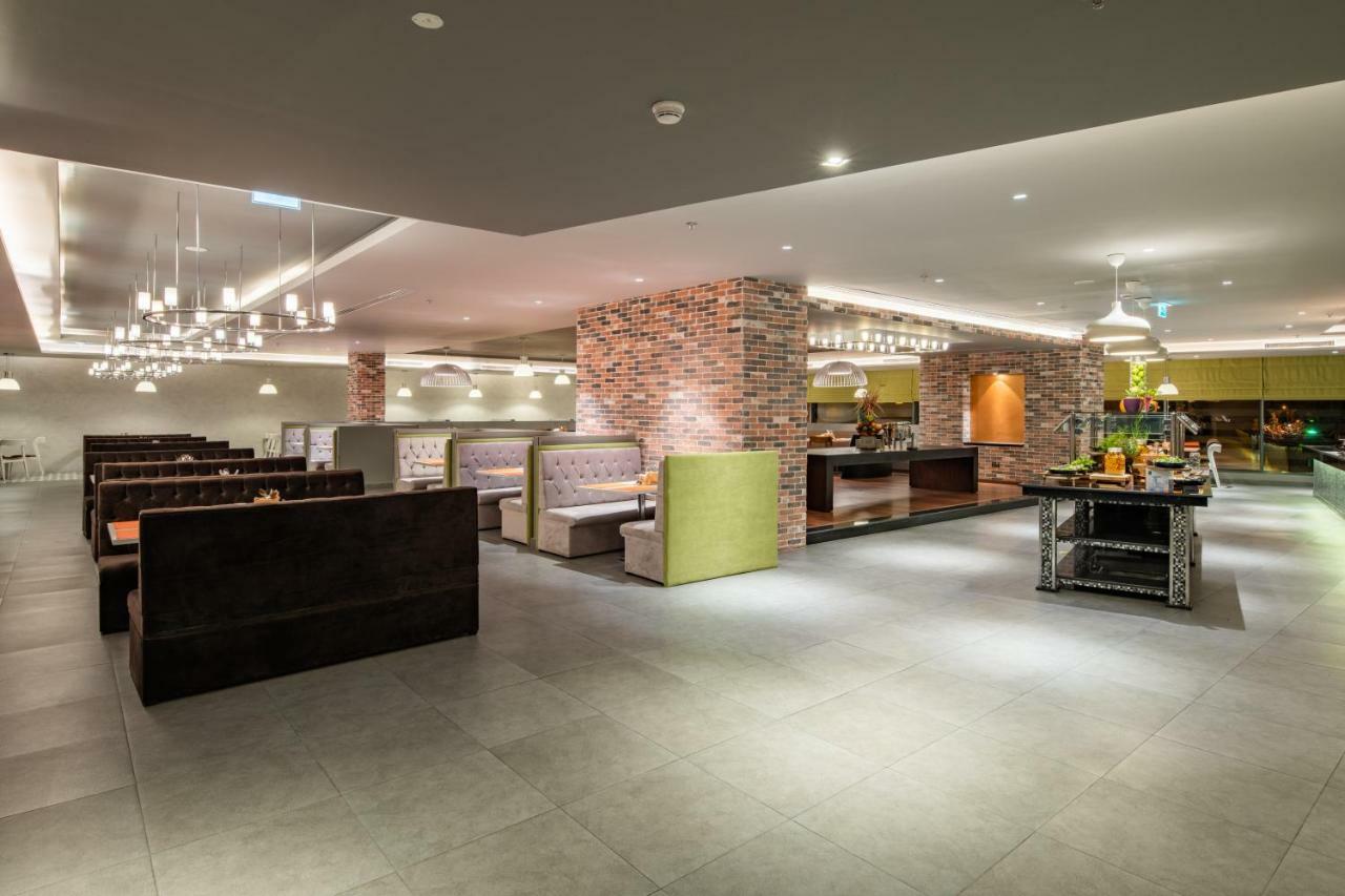 Radisson Hotel & Apartments Dammam Industrial City Bagian luar foto