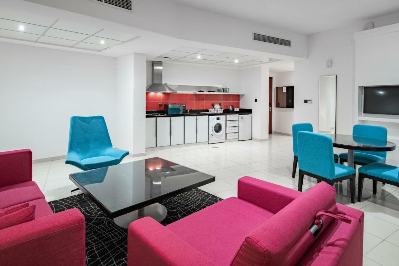 Radisson Hotel & Apartments Dammam Industrial City Bagian luar foto